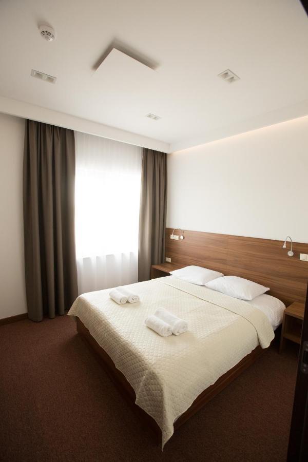 Hotel Rubin Stara Blotnica Esterno foto